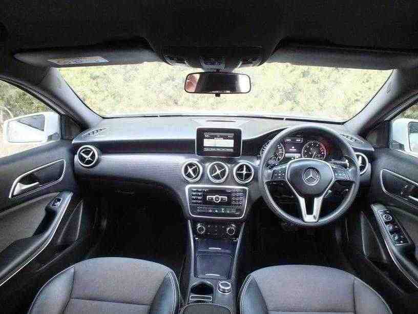 MERCEDES A180