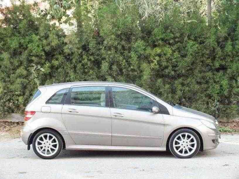  MERCEDES B200 CDI