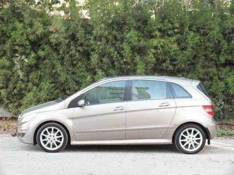  MERCEDES B200 CDI