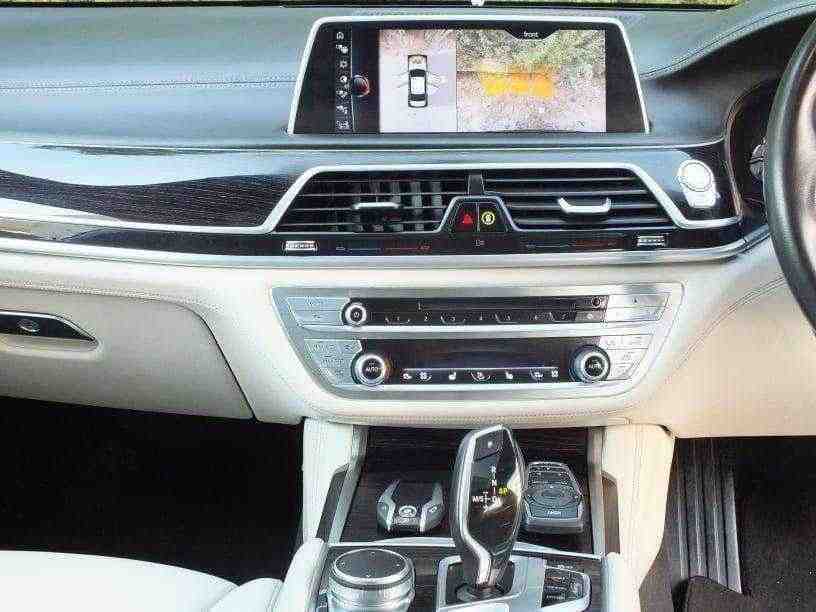 BMW 7.30d M SPORT X-DRİVE