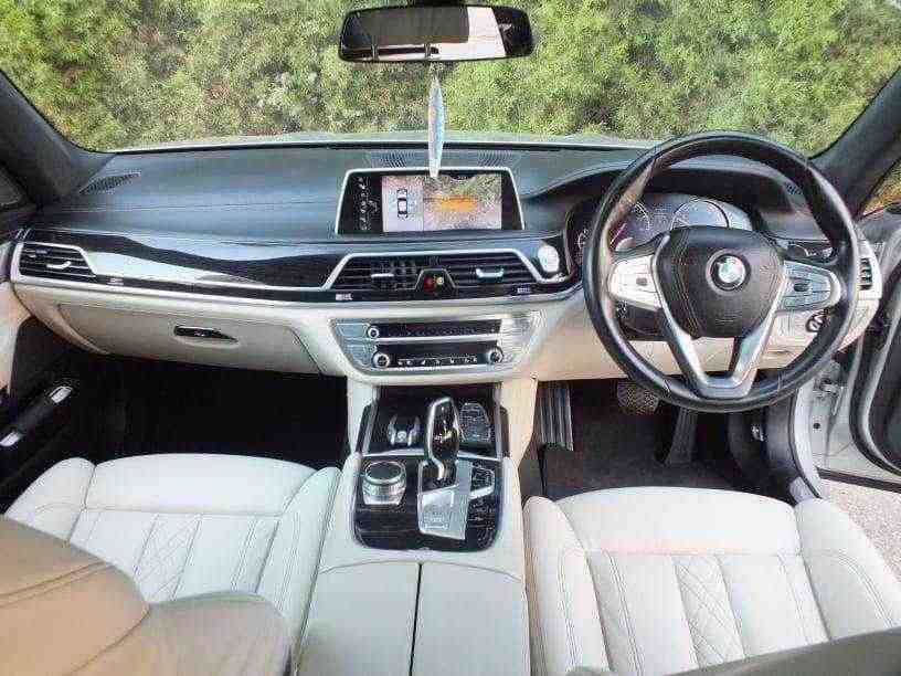 BMW 7.30d M SPORT X-DRİVE