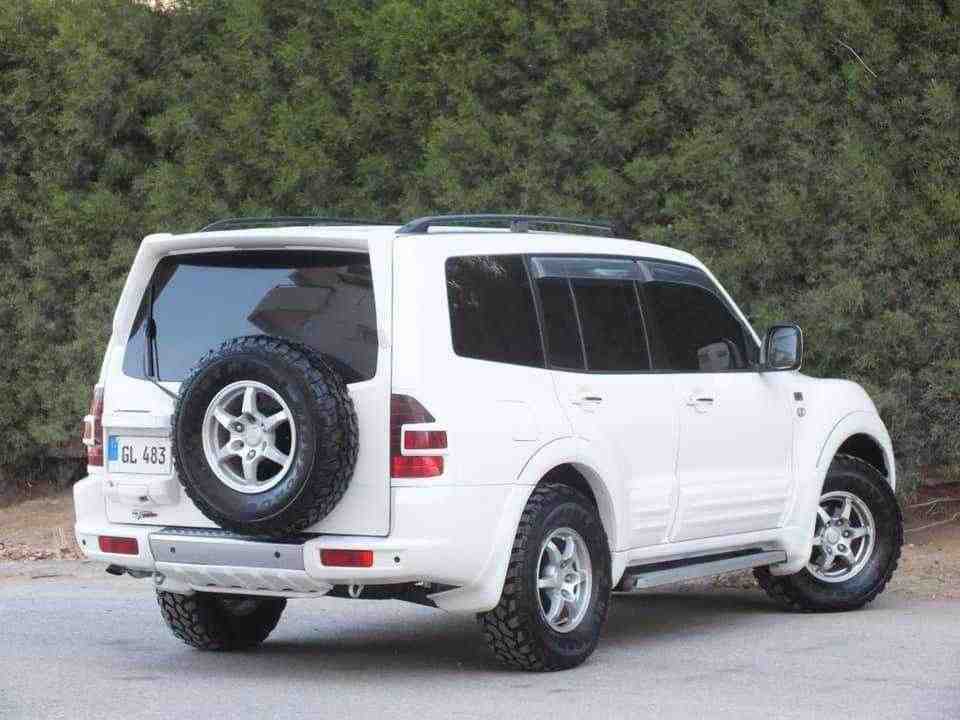 MITHSUBISHI PAJERO 3.2 DI-D 