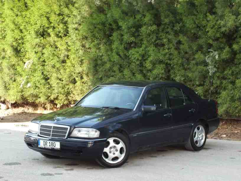 MERCEDES C180