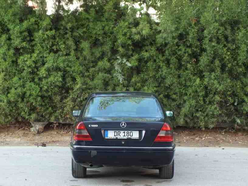 MERCEDES C180