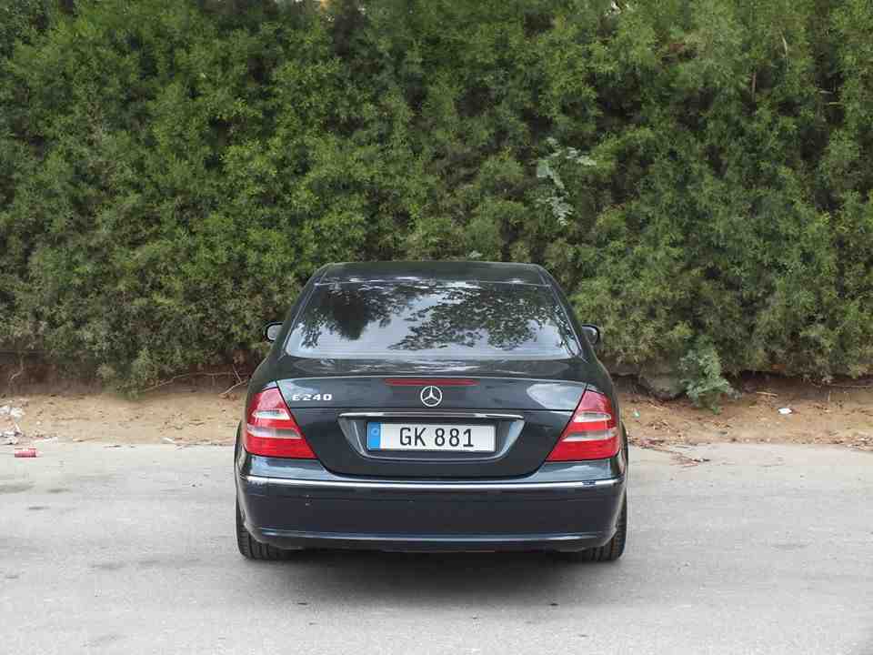 MERCEDES E240 AVANGARDE 