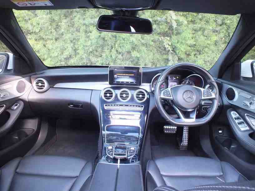 MERCEDES C220d AMG PREMIUM PLUS