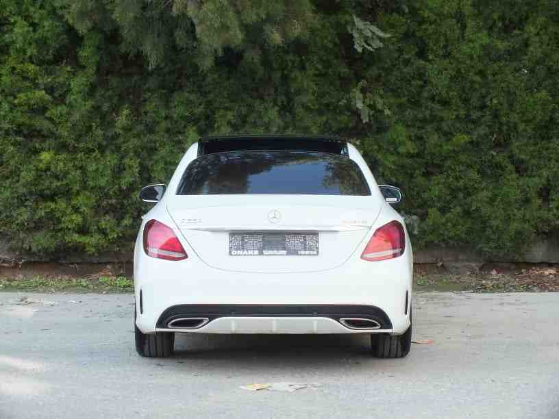 MERCEDES C220d AMG PREMIUM PLUS