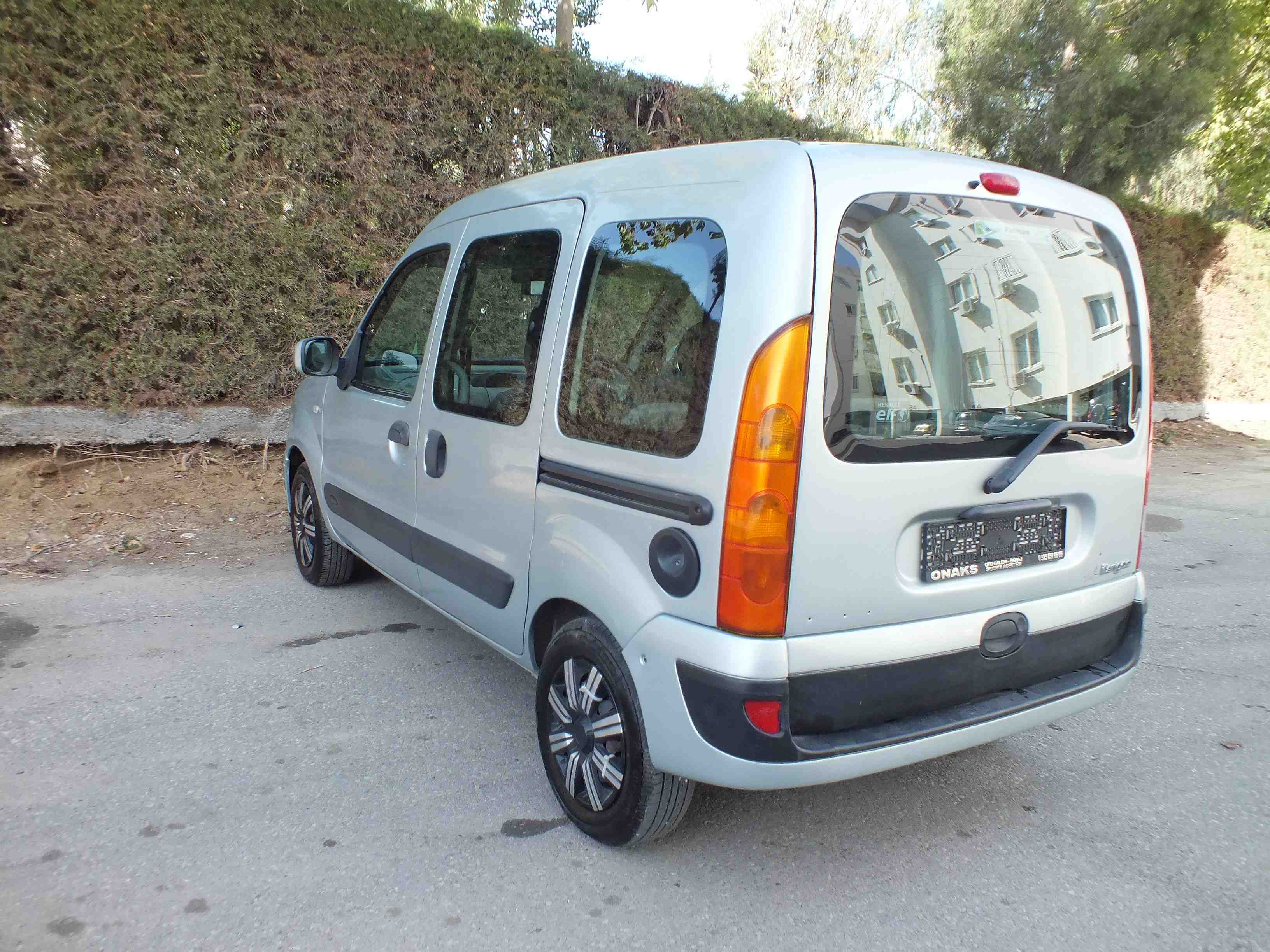 RENAULT Kango