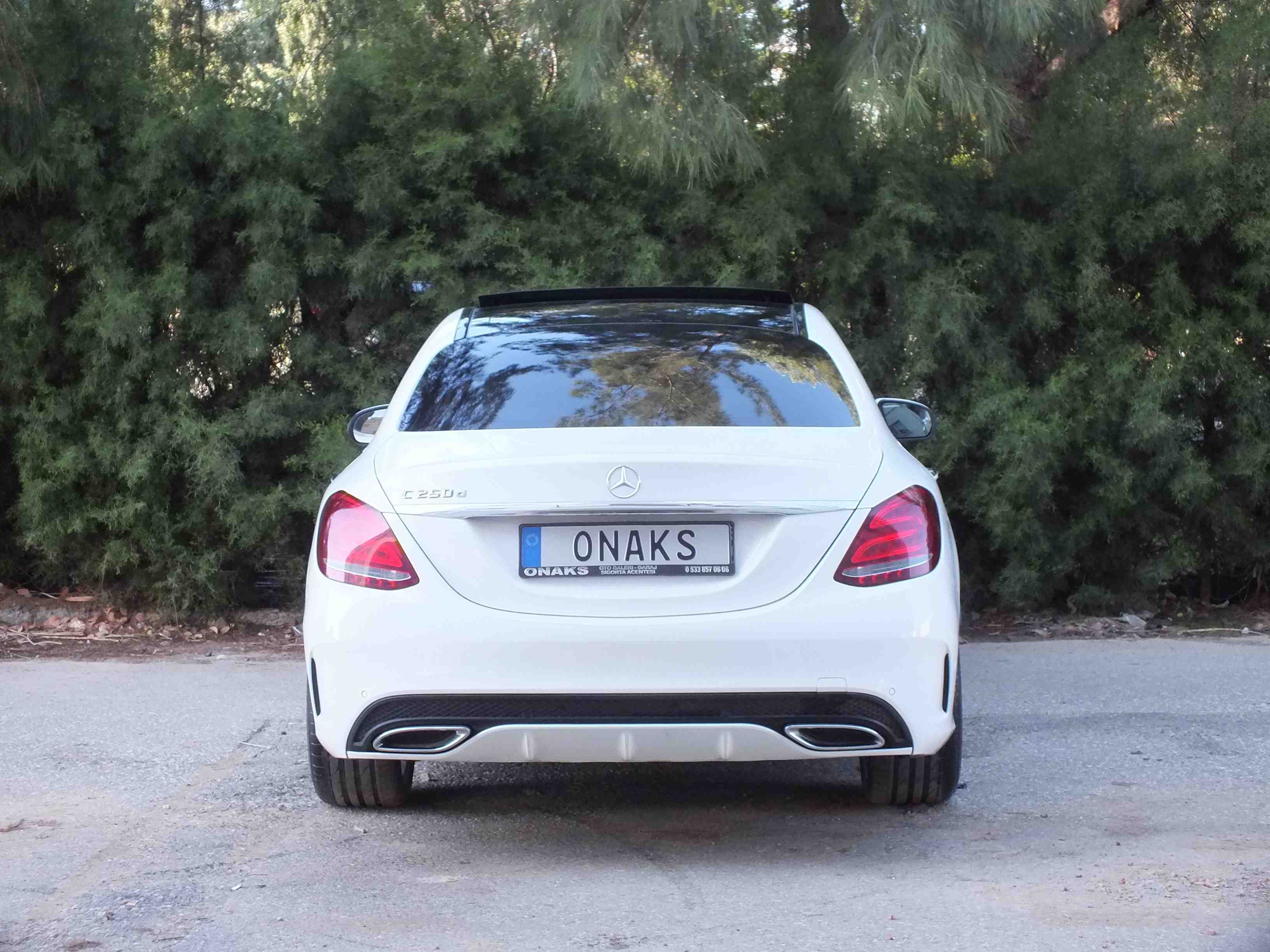 MERCEDES C250d AMG PREMIUM PLUS