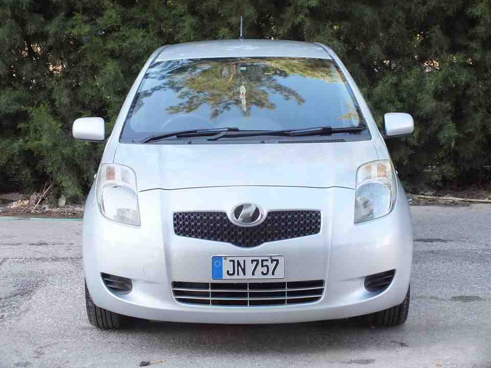  TOYOTA VITZ 
