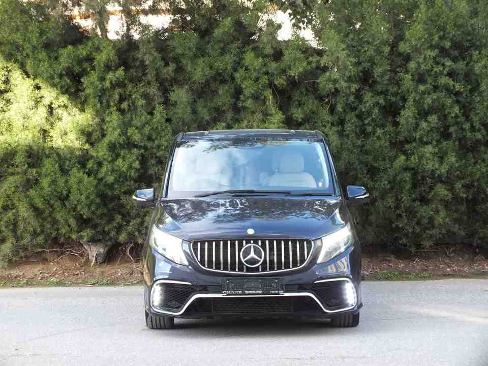 MERCEDES V CLASS 220d AMG DESIGN