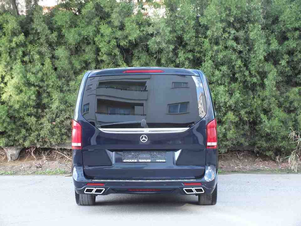 MERCEDES V CLASS 220d AMG DESIGN