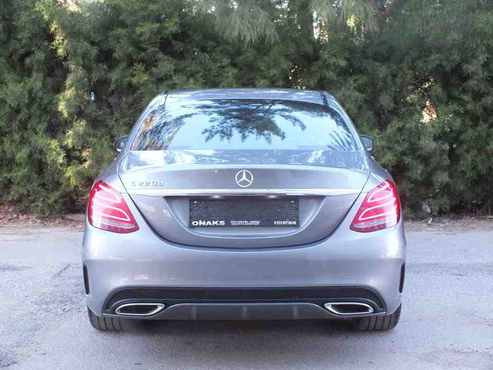 MERCEDES C220d AMG PREMIUM LINE 