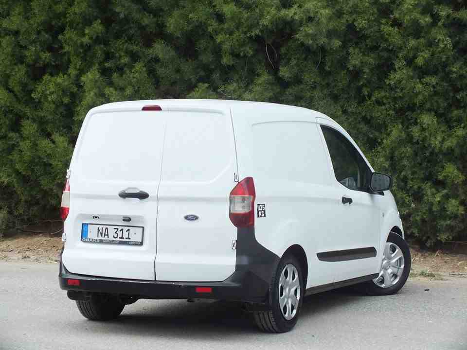 FORD COURIER