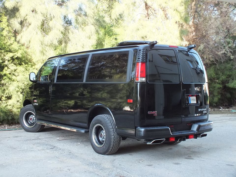 GMC SAVANA LUX VIP SALON
