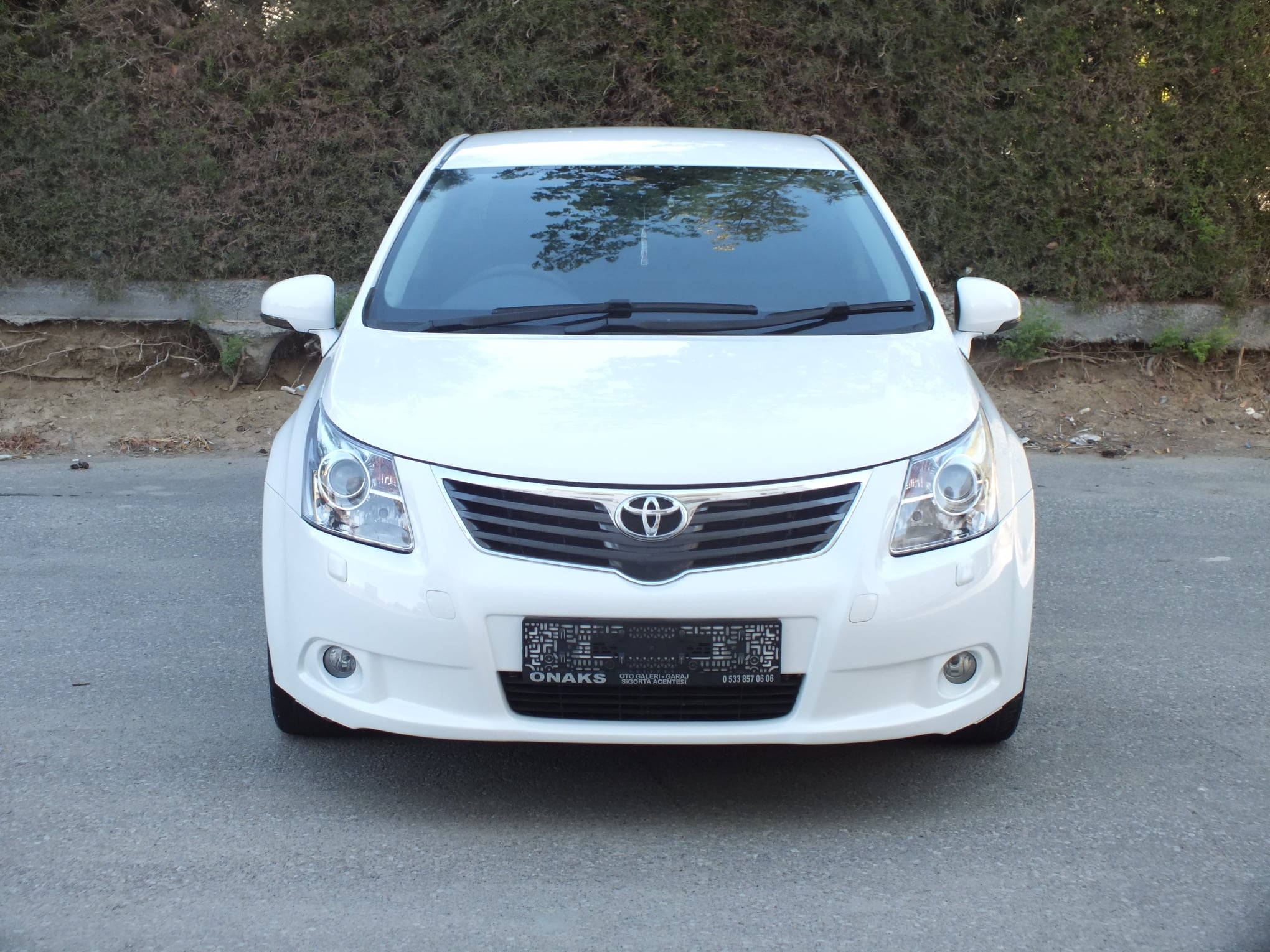 TOYOTA AVENSİS 2.0 VVT-İ