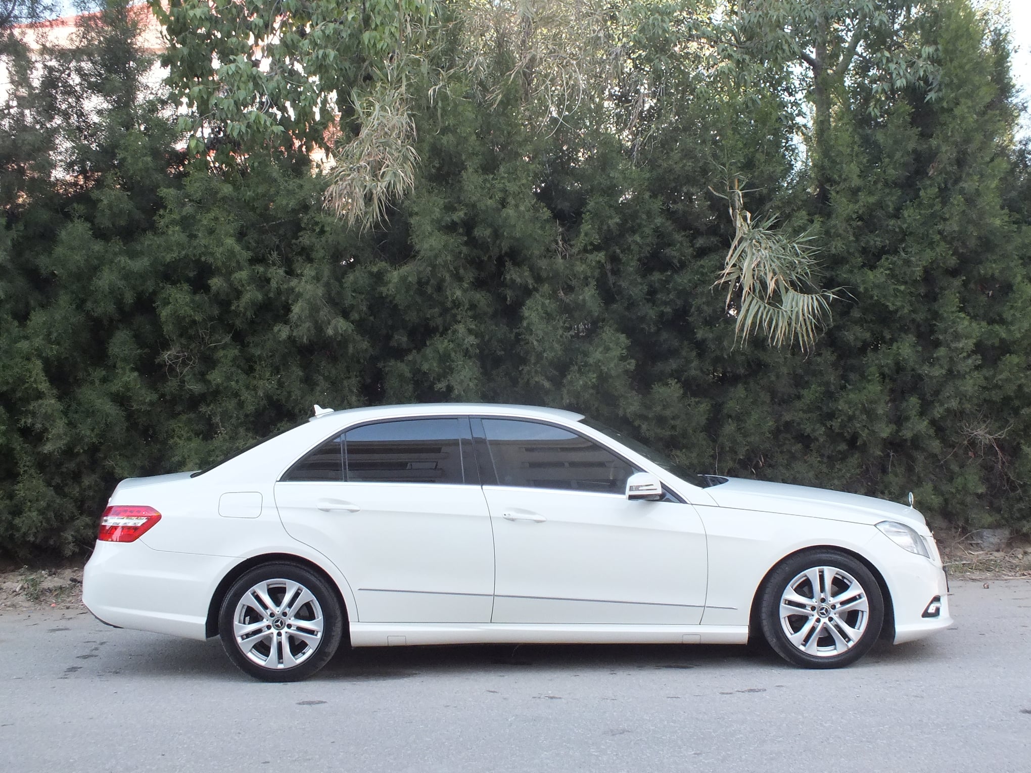 MERCEDES E220 CDI AMG AVANGARDE
