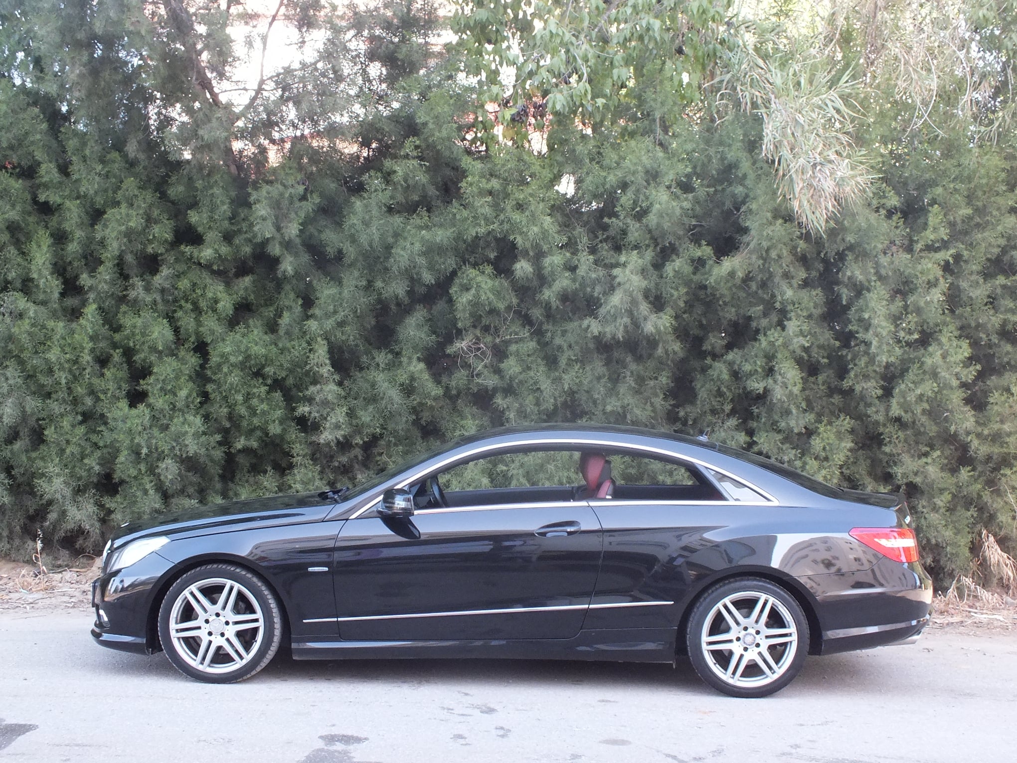 MERCEDES E220 CDI COUPE AVANGARDE 