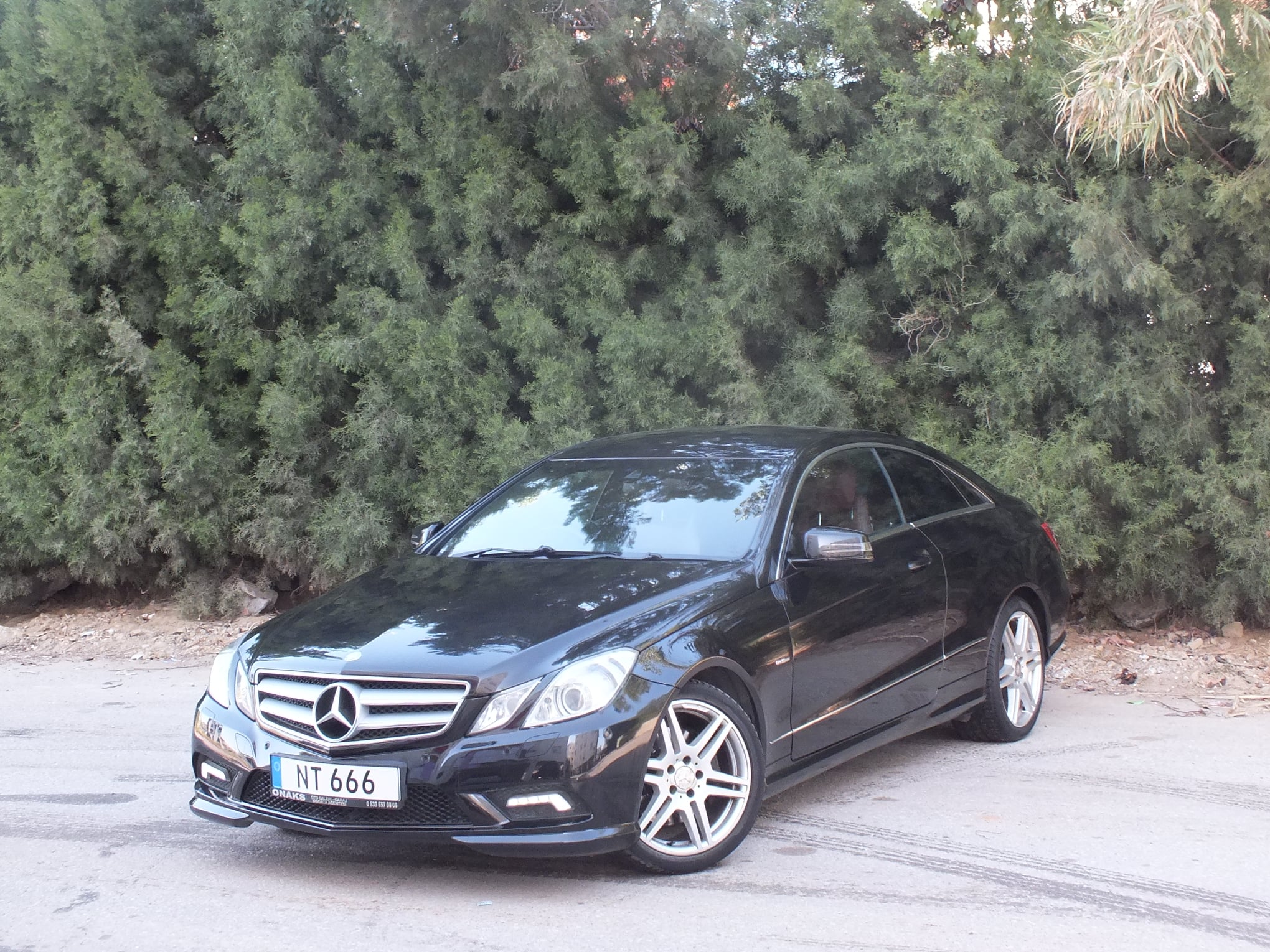MERCEDES E220 CDI COUPE AVANGARDE 