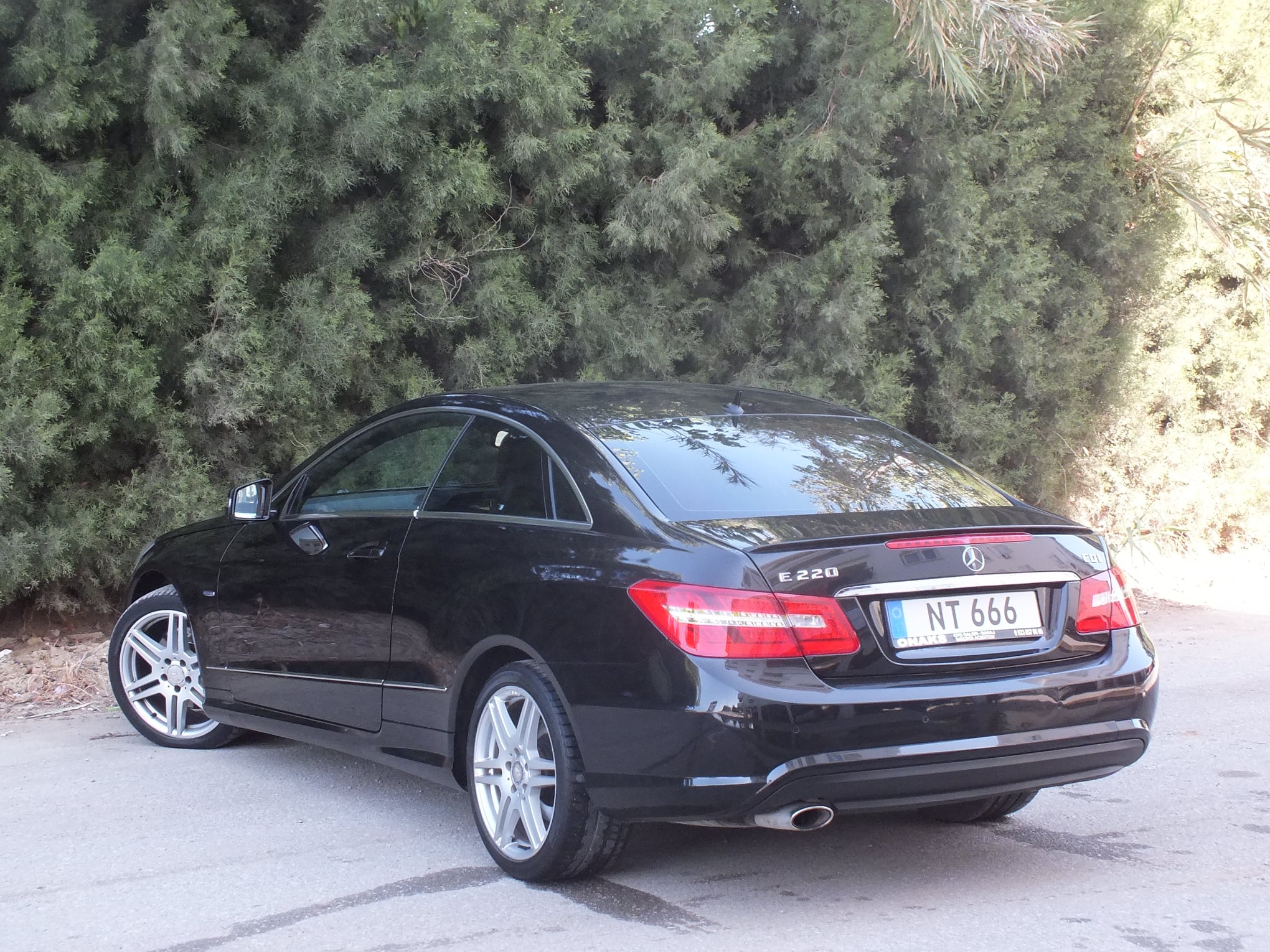 MERCEDES E220 CDI COUPE AVANGARDE 