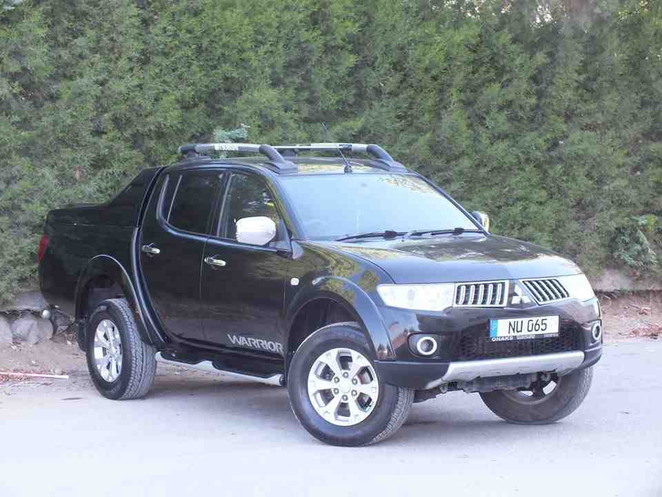  MITSUBISHI L200 WARRIOR 