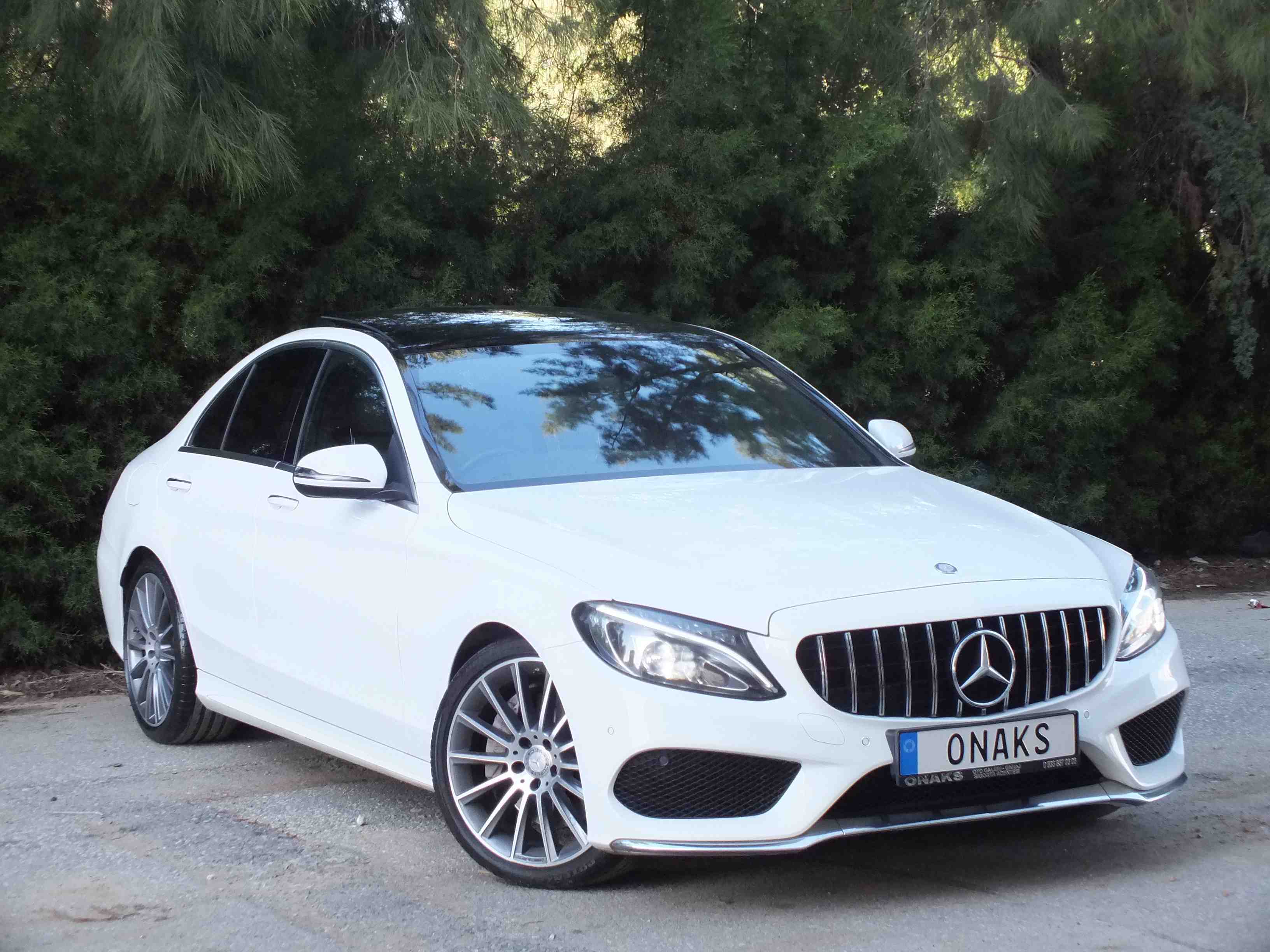 MERCEDES C250d AMG PREMIUM PLUS
